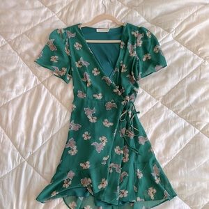 Lush floral flowy mini dress